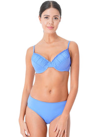  Model in sky blue underwire bikini set with molded cups and smooth high-rise bottoms