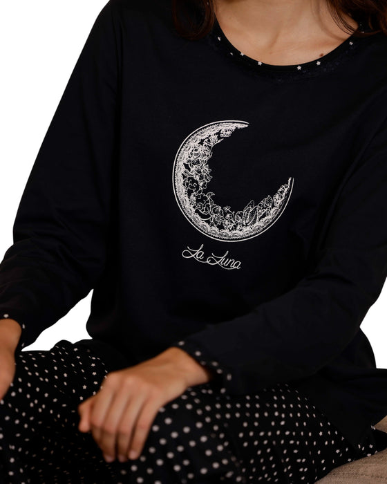 Soft cotton pajama set with “La Luna” moon print