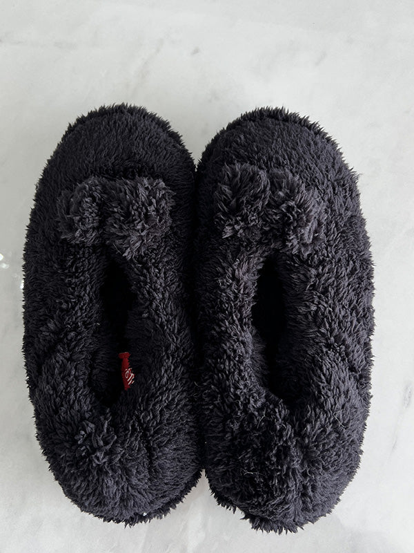 slippers 