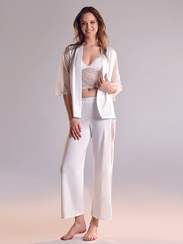 Comfy Chic The Coordinated Pajama Ensemble with V-Neck Crop Top and Robe