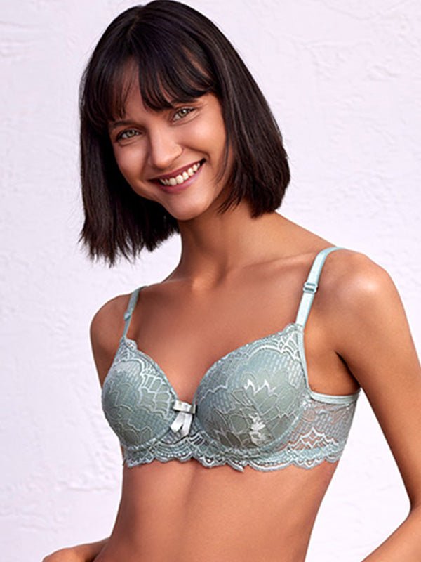 Stunning Pushup molded bra with front laces