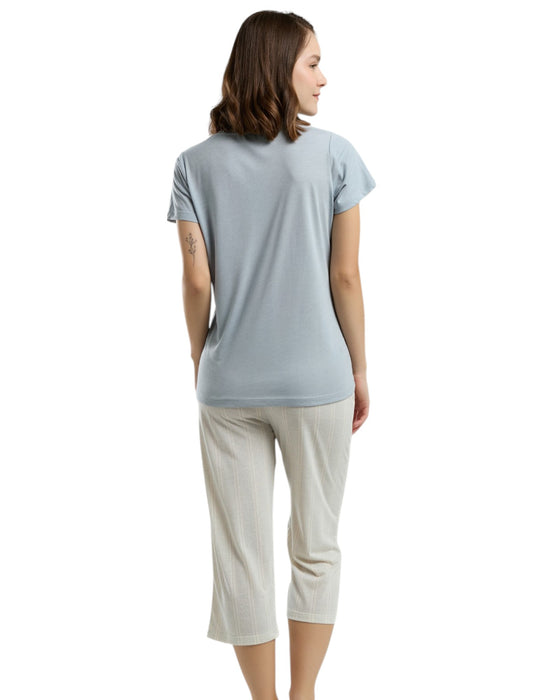 Women’s Light Blue V-Neck T-Shirt & Printed Capri Pajama Set