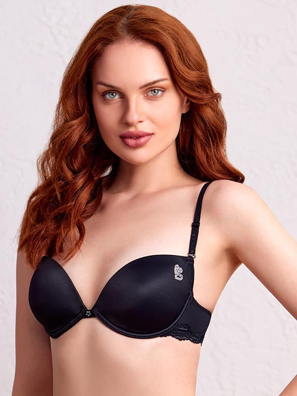 model wearing plain bra 