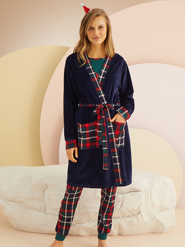 Winter soft warm robe with plaid print